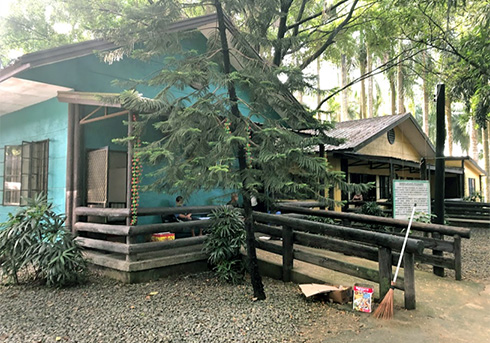 現地介護施設視察
