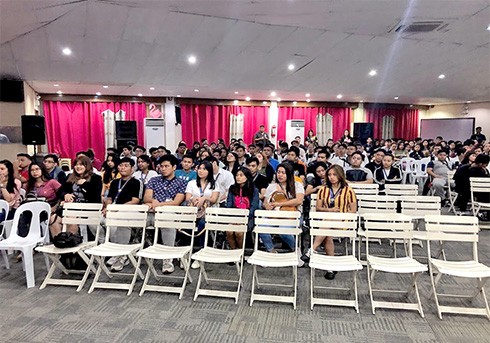 提携先大学にて